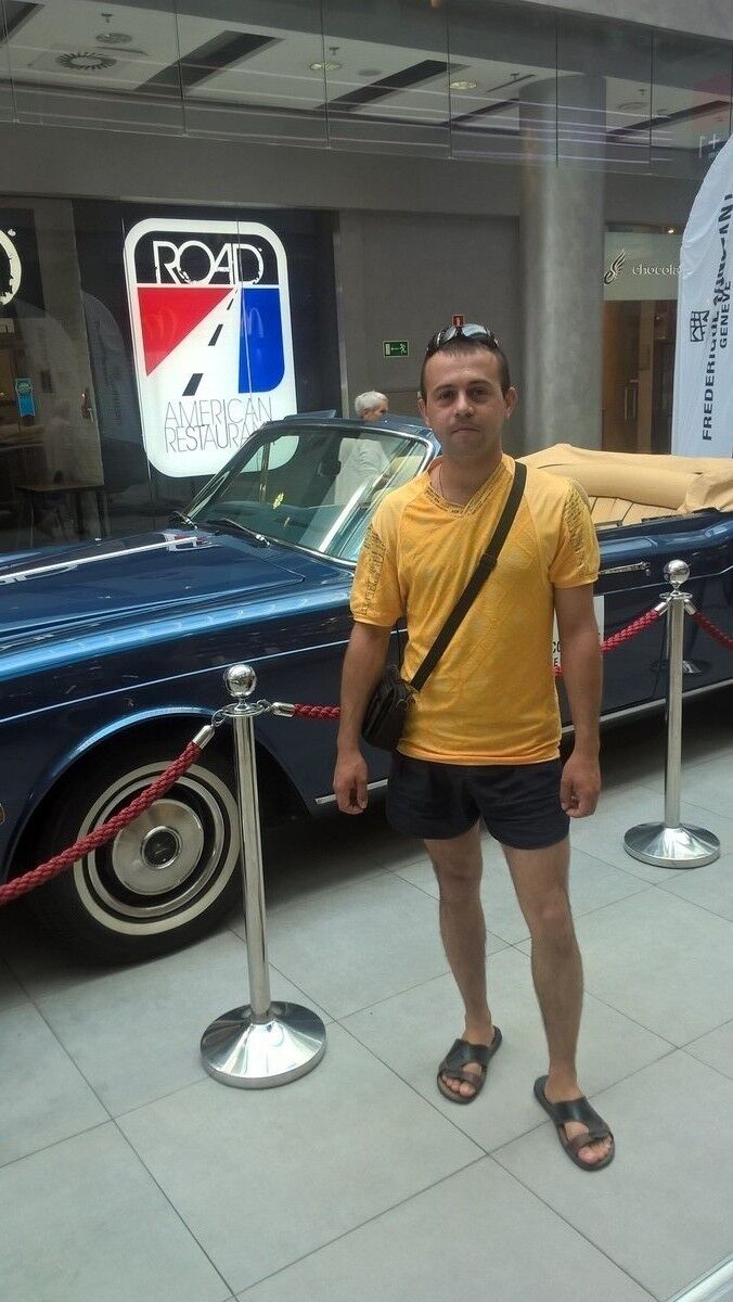  ,   Yurii, 39 ,   ,   , c 