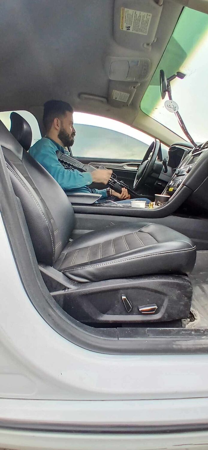  53270339  Hussin, 32 ,    