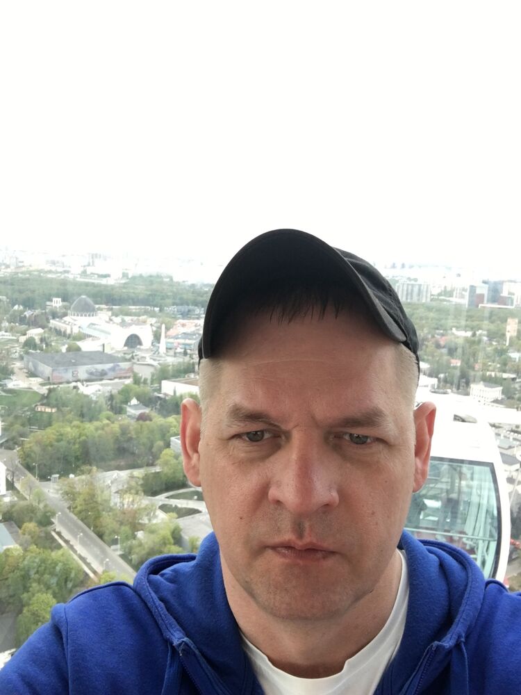  51143789  , 42 ,    