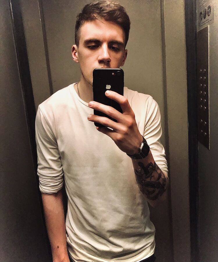  ,   , 28 ,   