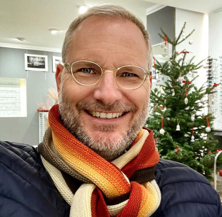  ,   David, 55 ,   ,   