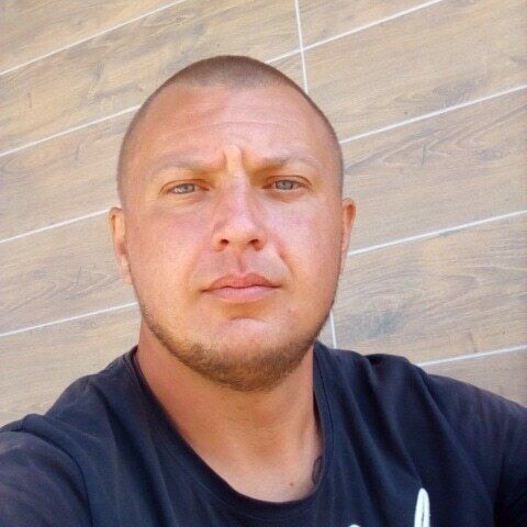  32204369  , 37 ,    