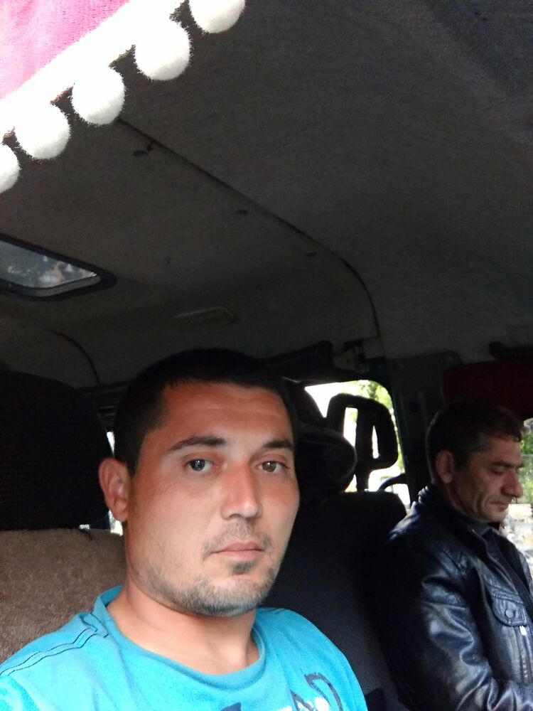  12504259  Arsen, 37 ,    