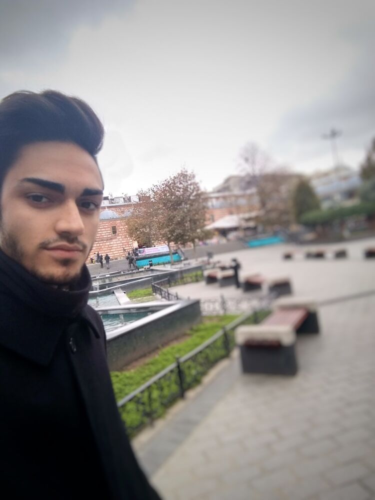  ,   Ali, 26 ,   ,   , c 
