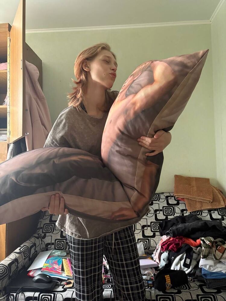  54419589  Rina, 25 ,    