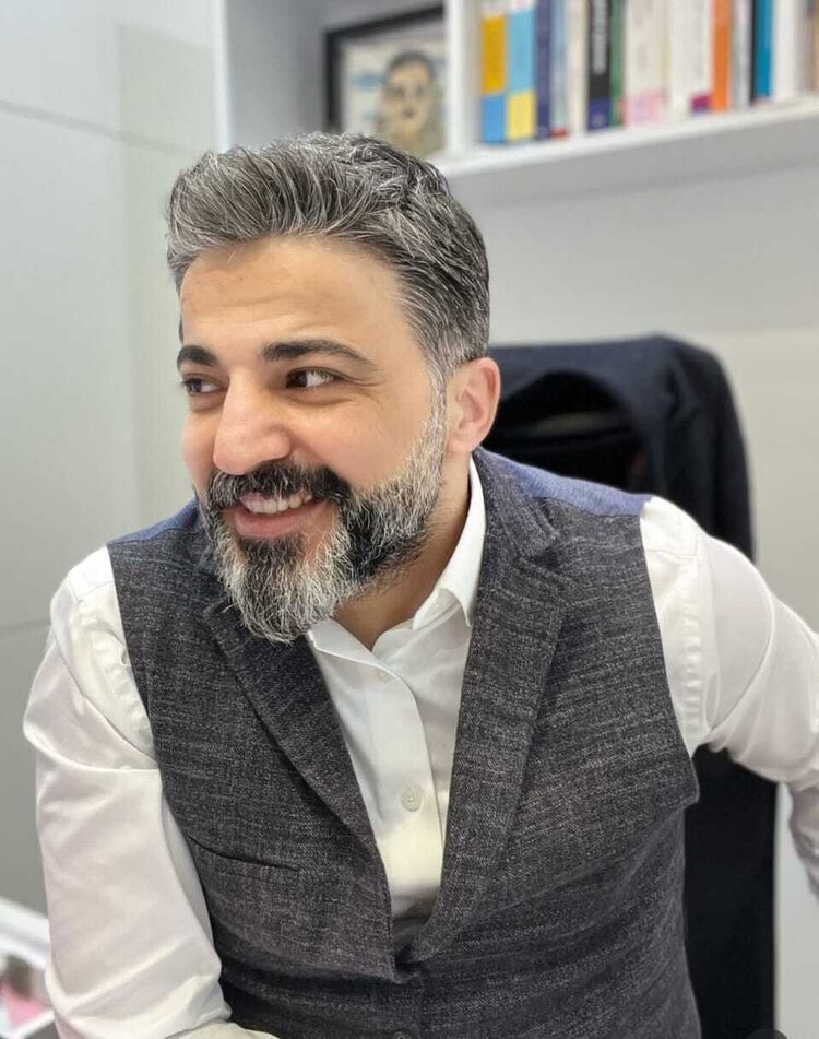 ���� 56010989 ������� TAS AKIF, 52 ����, ���� ���������� � Biddeford