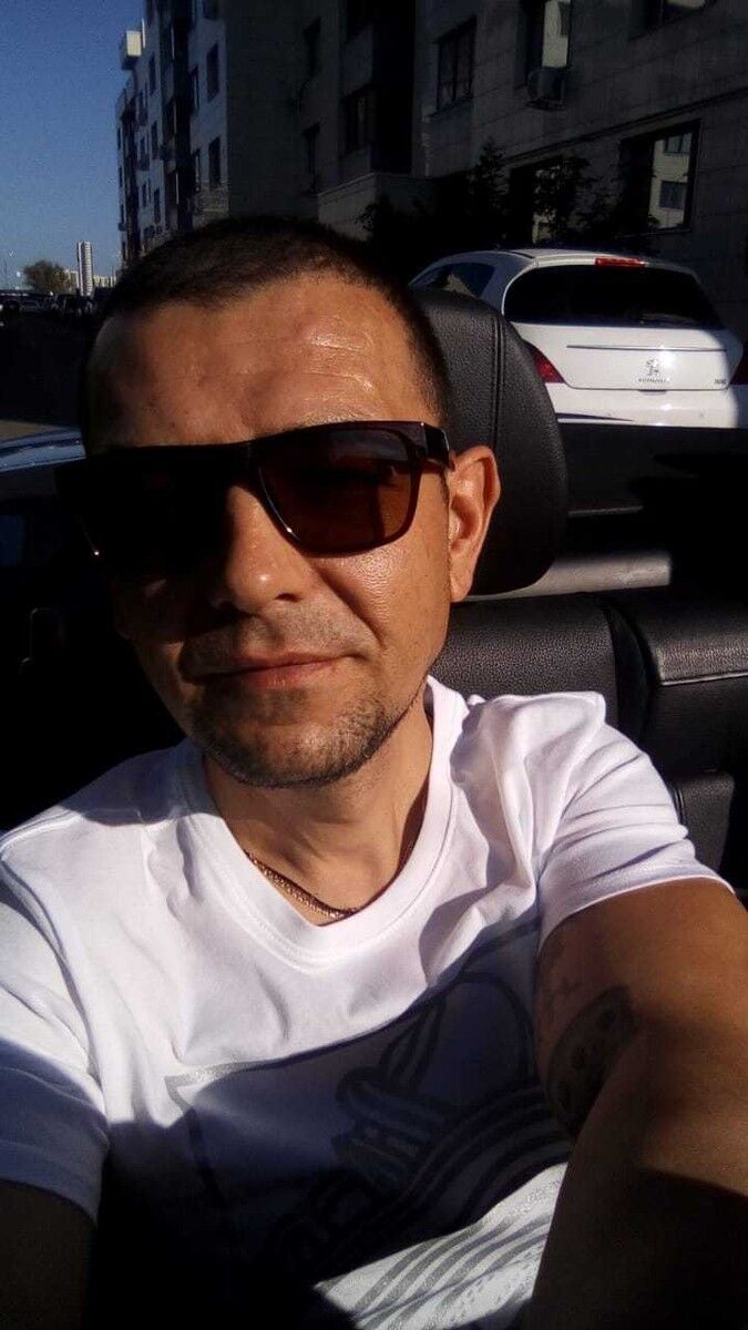  13502579  Ravil, 43 ,    
