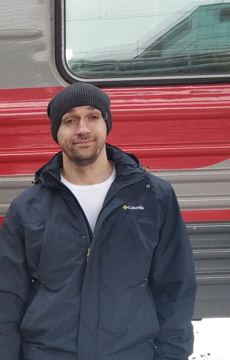  34936999  Bogar, 36 ,    