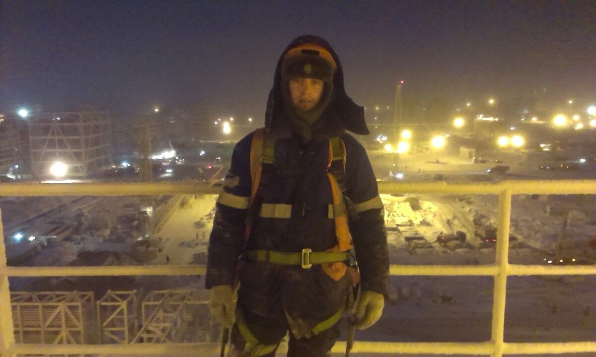  8958759  , 30 ,    