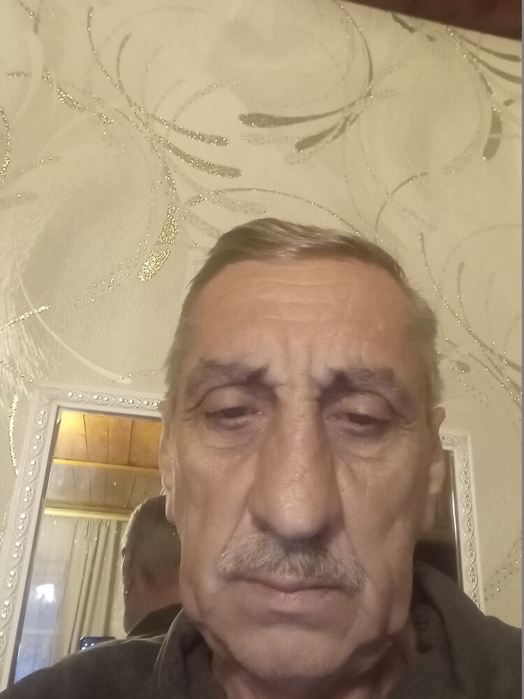 48249869  , 61 ,    