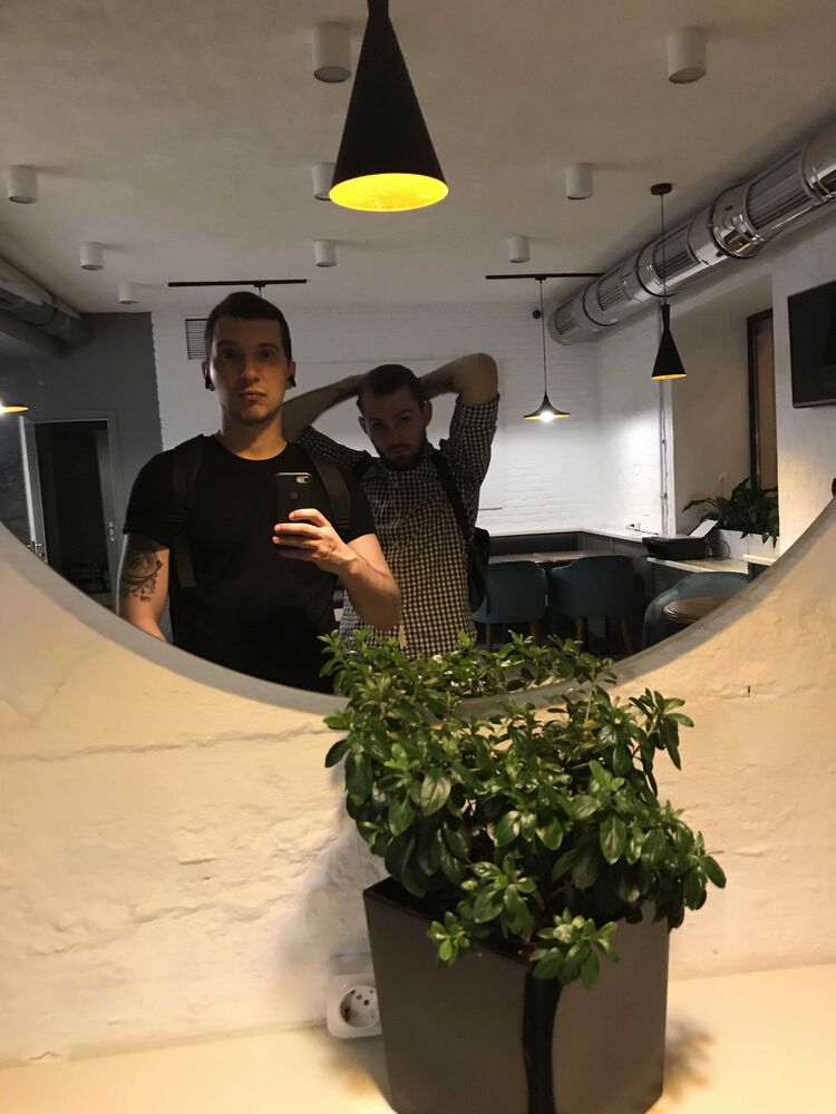  ,   Oliver, 33 ,   ,   