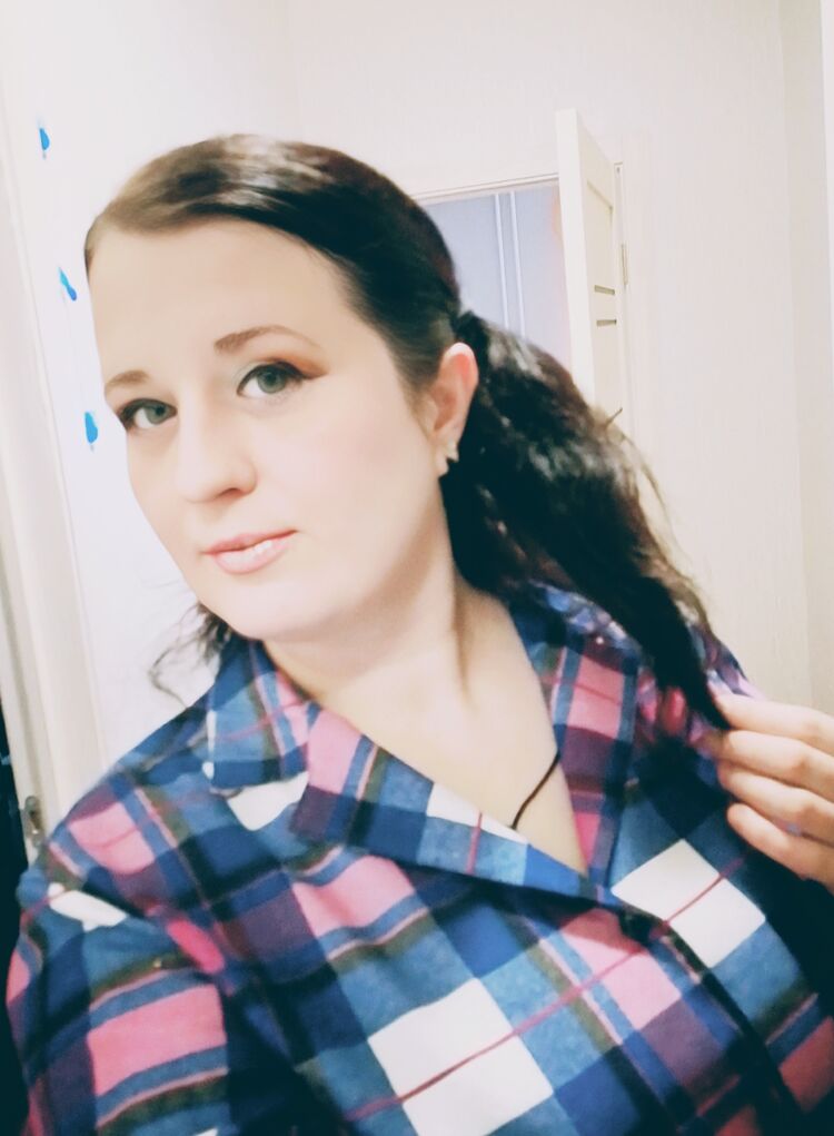  48682349  , 33 ,    
