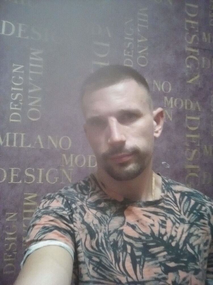  21244519  , 37 ,    