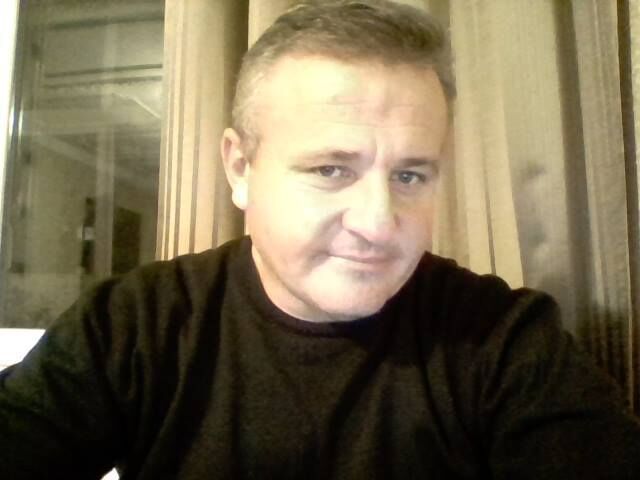  ,   Viktor, 46 ,   ,   , 