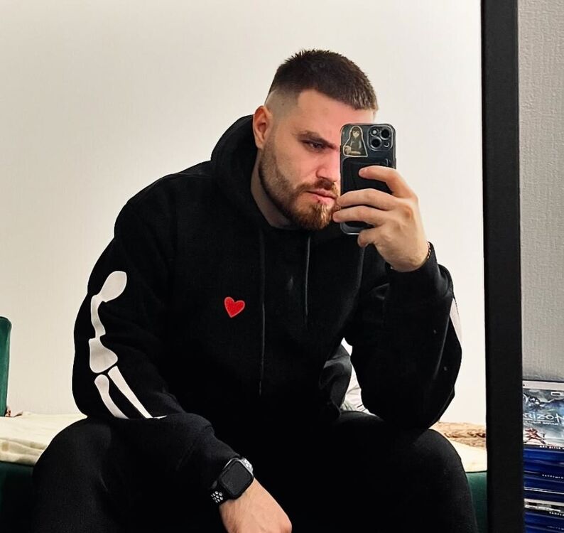  54538209  , 35 ,    --