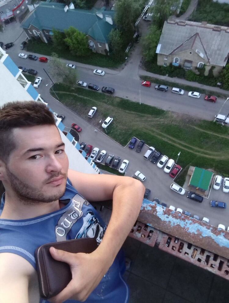 ���� 19727819 ������� �����, 32 ����, ���� ���������� � ������