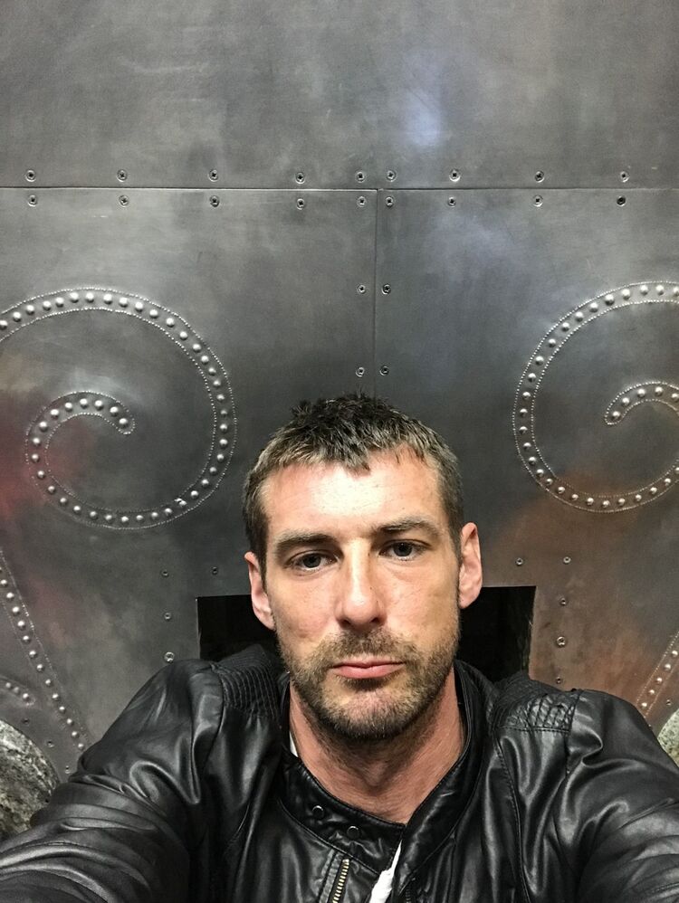  ,   Roma Ti, 41 ,   ,   , c 