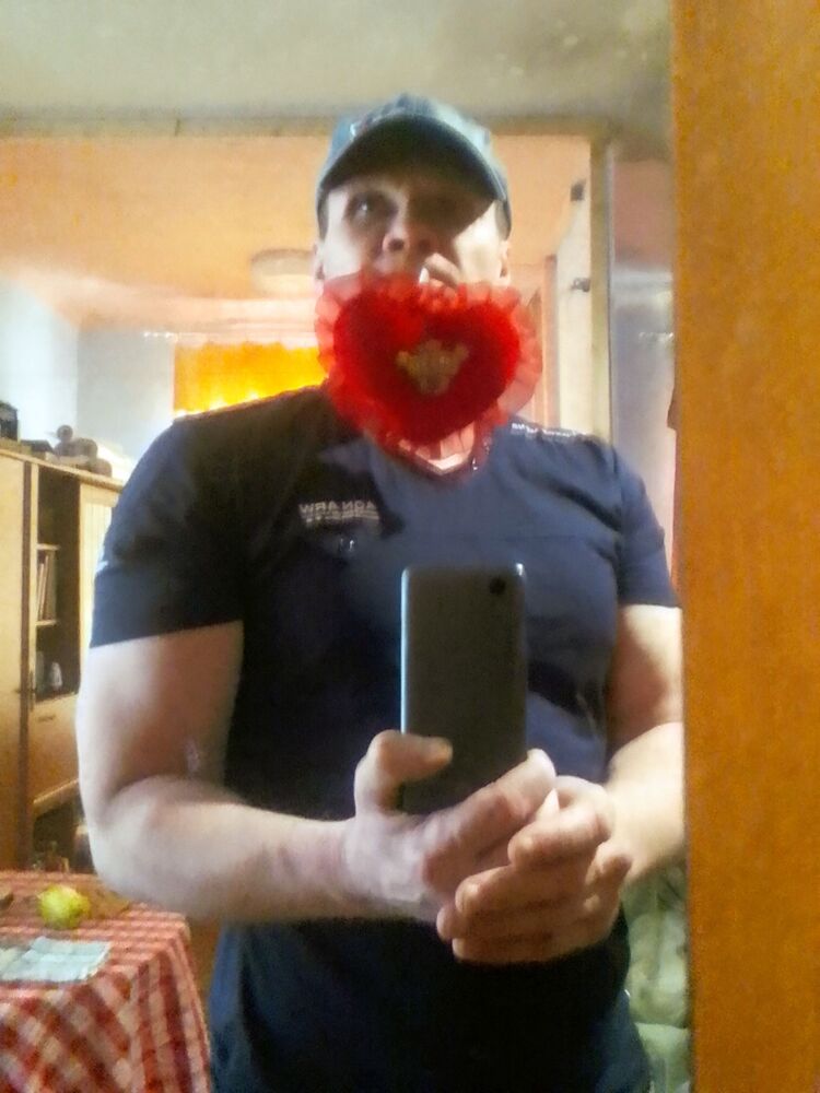 32555129  , 49 ,    