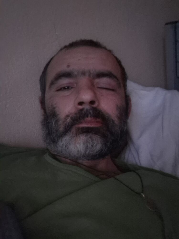  48057529  , 39 ,    