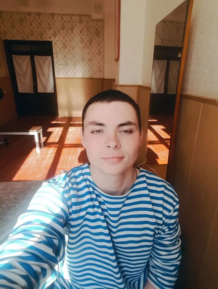  50175379  , 24 ,    