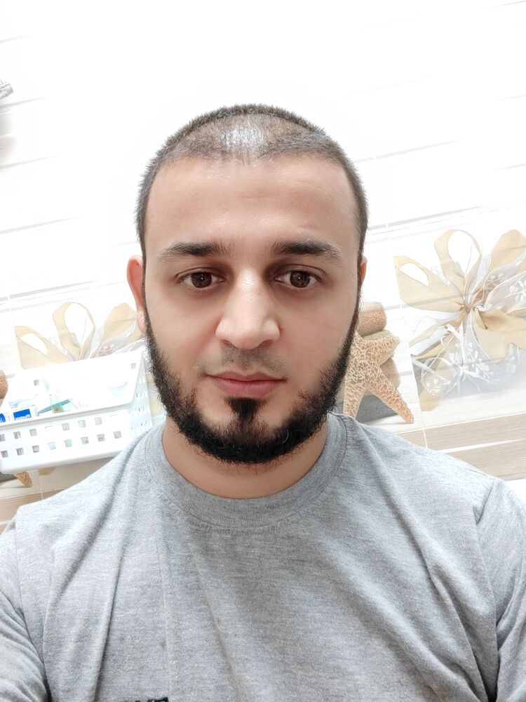 53049529  , 34 ,    