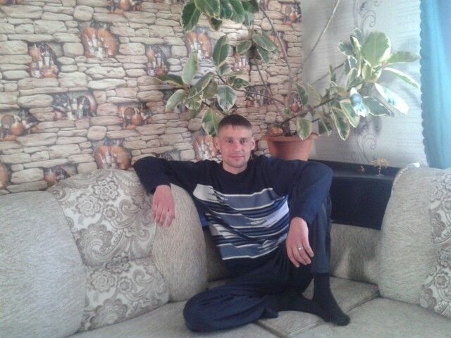  10758679  , 37 ,    