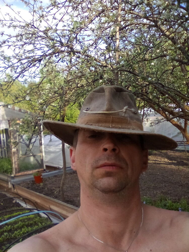 ���� 18402429 ������� ������, 48 ���, ���� ���������� � �����-����������