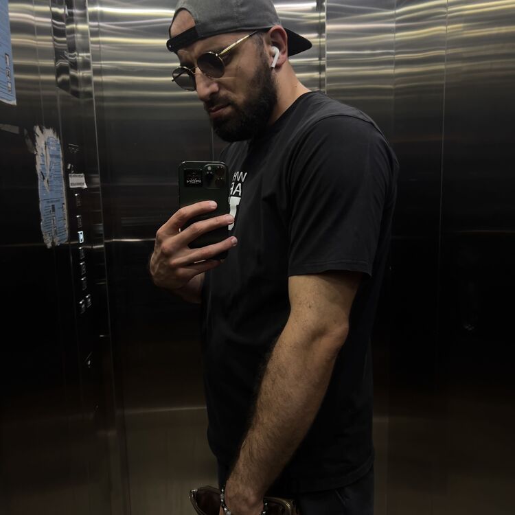 53599719   , 37 ,    
