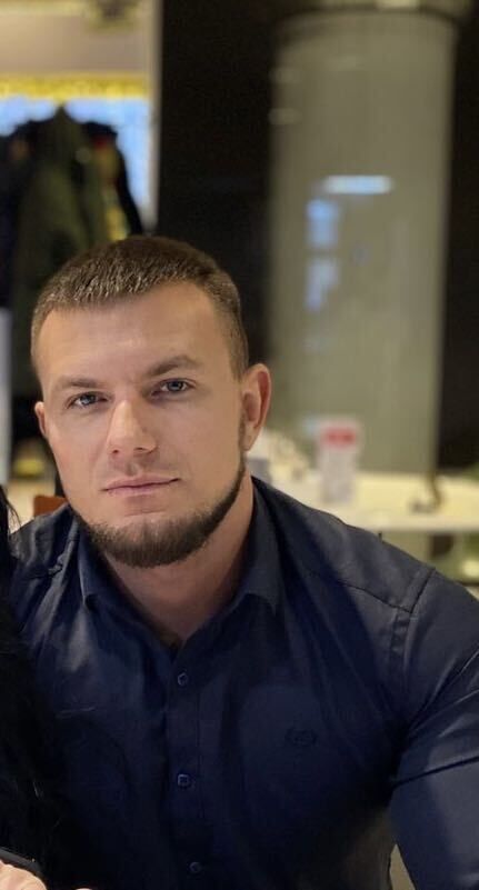  ,   Stanislav, 36 ,   c 