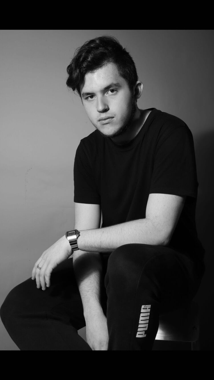 ���� 33526429 ����� ������, 21 ���, ���� ���������� � ������