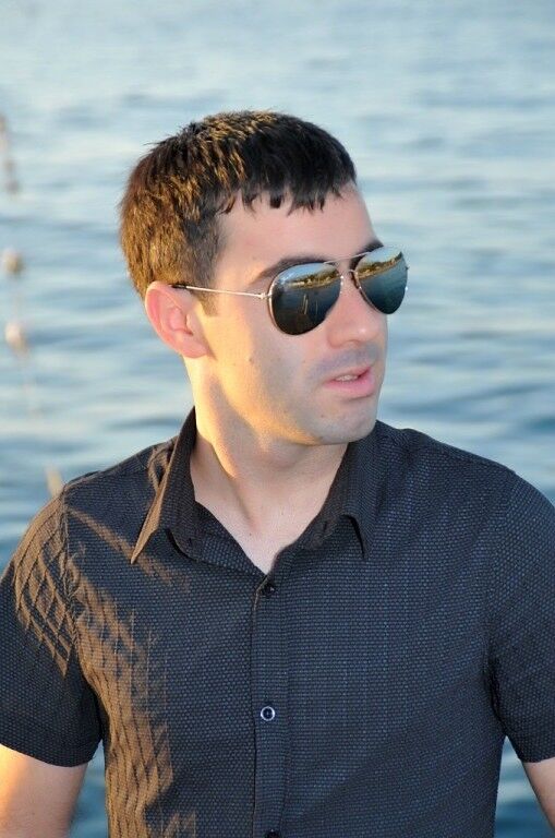  8749829  Roma, 40 ,    