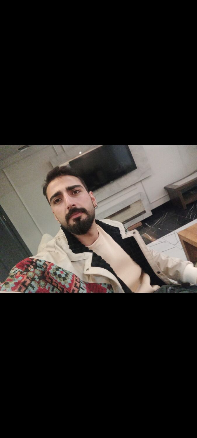  44647279  Orhan Gazi, 28 ,    