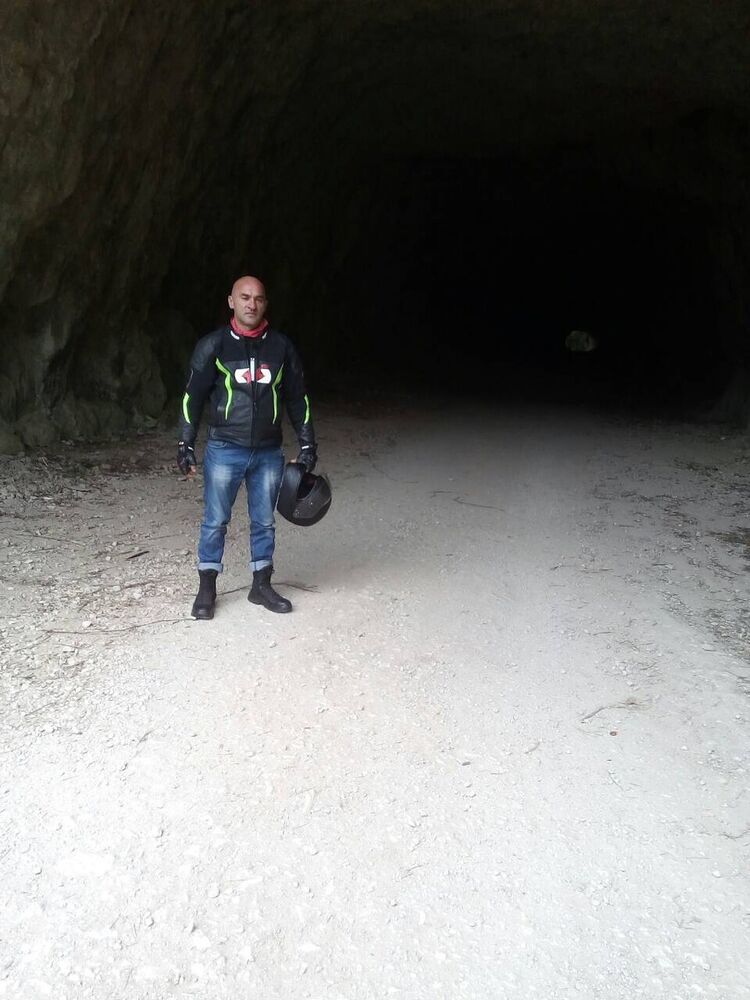  15031529  Nikola, 52 ,    Bansko