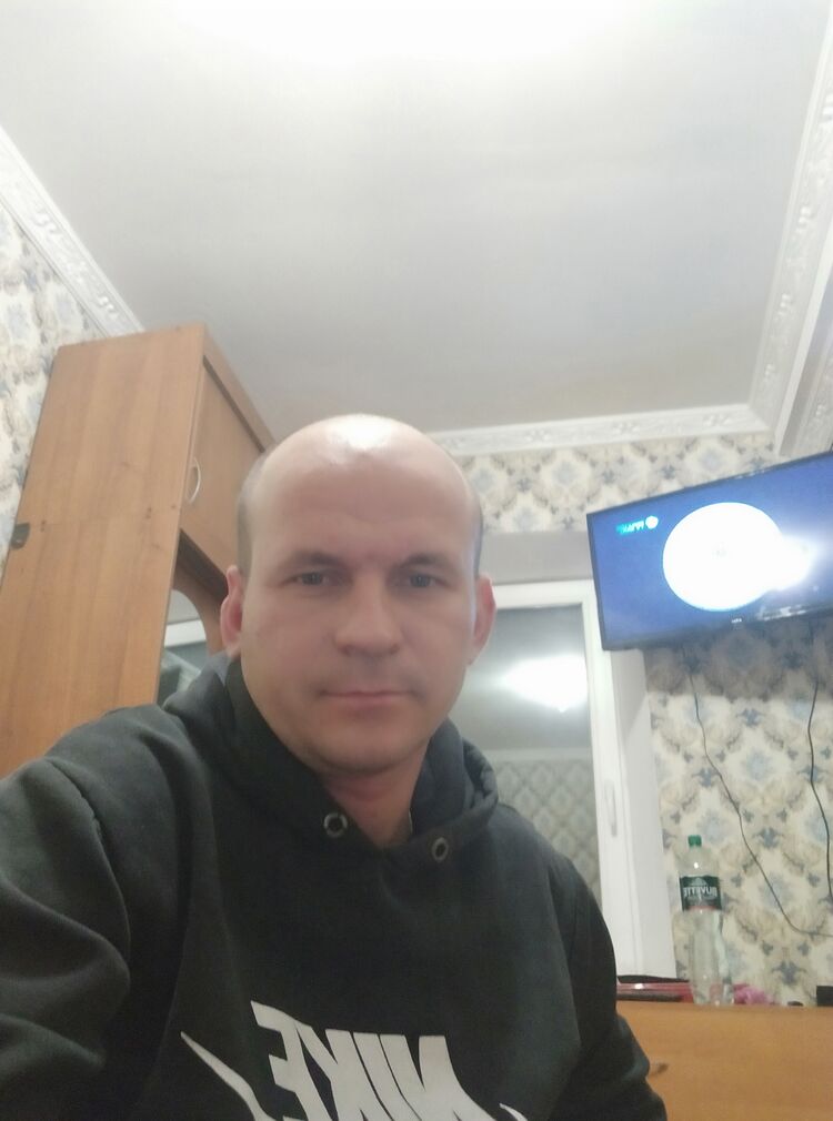  23331879  , 39 ,    