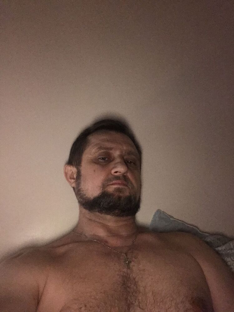  41349939  Vlad, 28 ,    