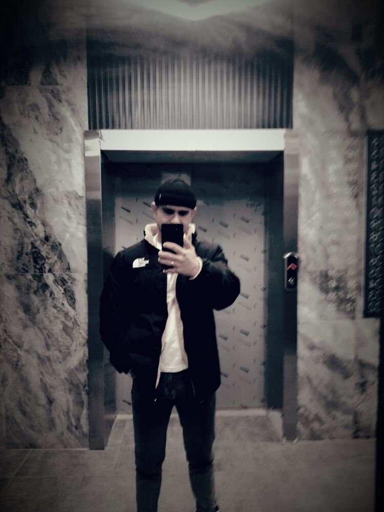  48796739  Dmitry, 25 ,    