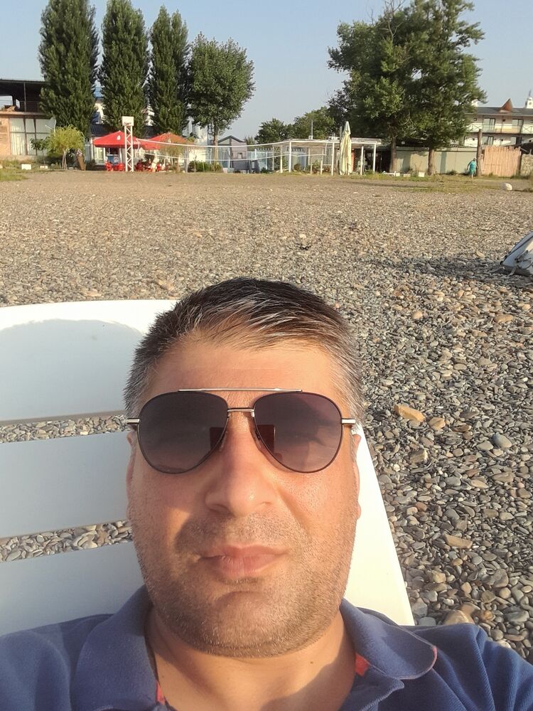  52705129  , 45 ,    