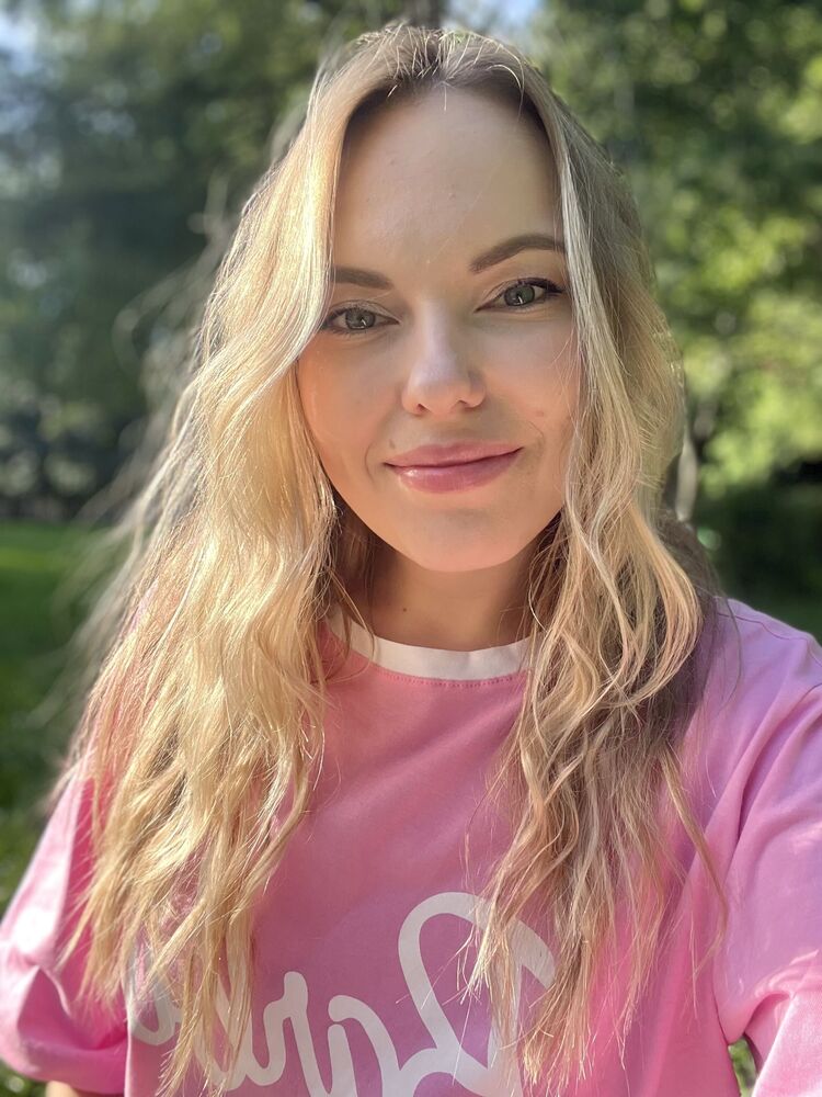  38742489  Maria, 30 ,    