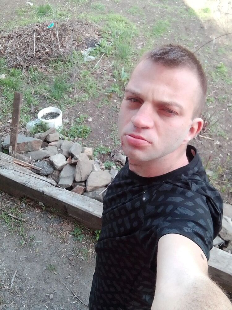  52240779  , 30 ,    