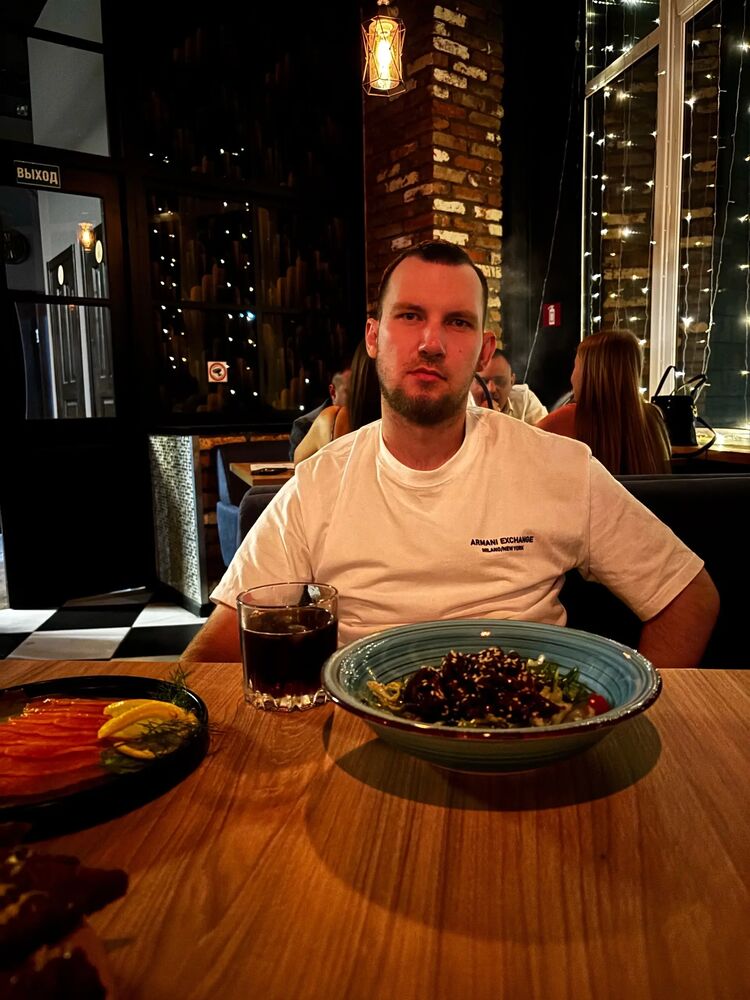  53648139  Daniil, 32 ,    