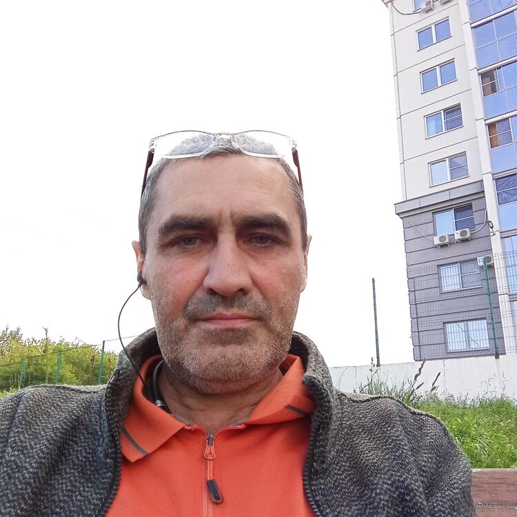  53007579  Loginov, 51 ,    