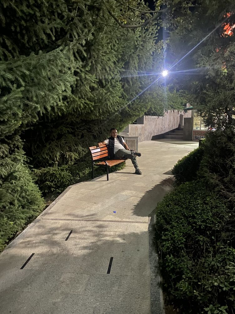  29728589  Laziz, 33 ,    