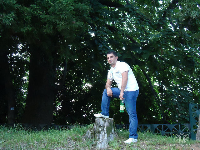  ,   Artur, 43 ,   