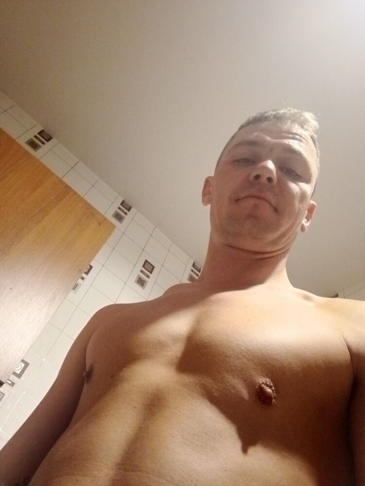  30721429  , 37 ,    --