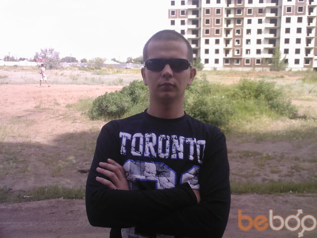  ,   Ivan, 32 ,     , c 