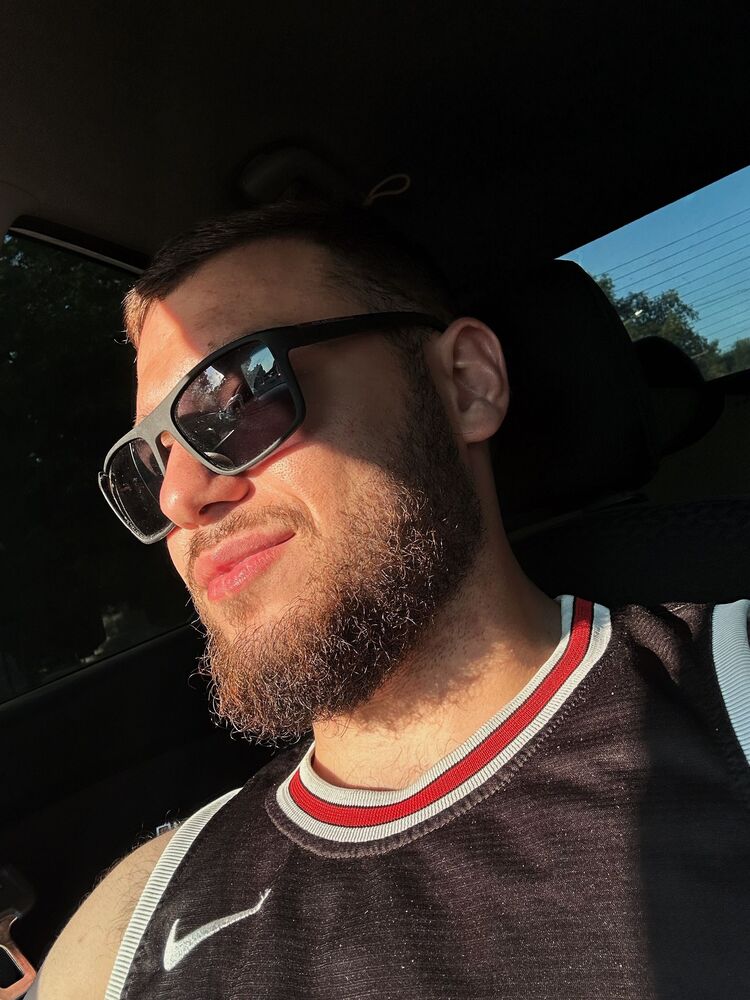  --,   , 23 ,   c 