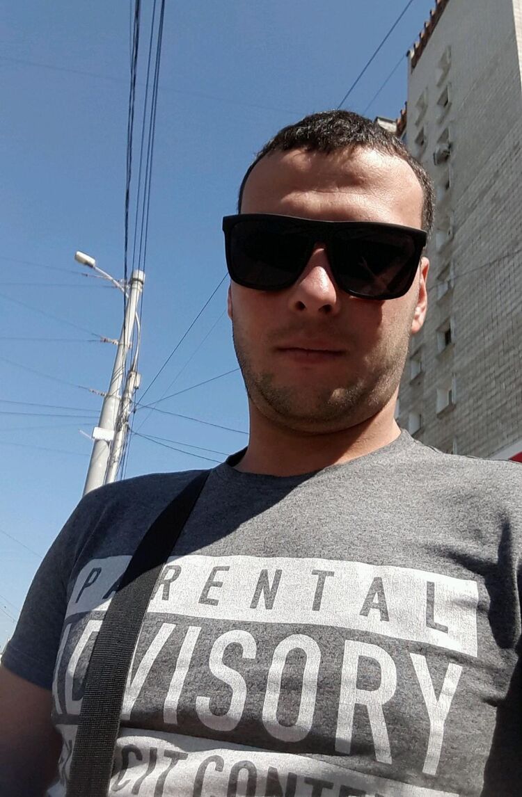  27676189  VADIK, 31 ,    