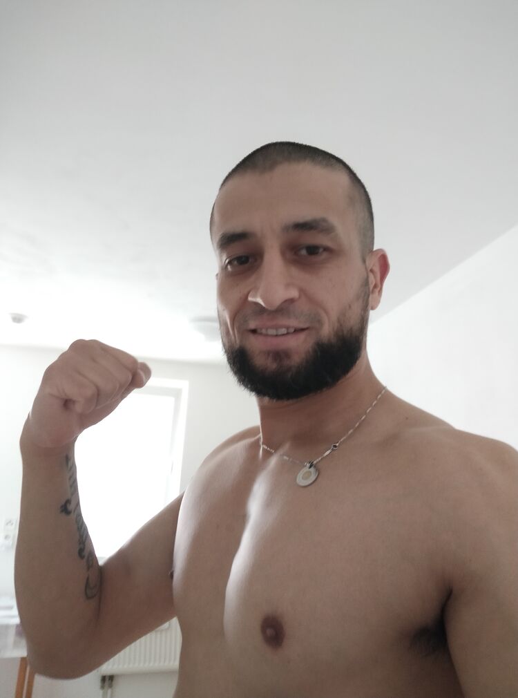  ,   Serdar, 36 ,   ,   