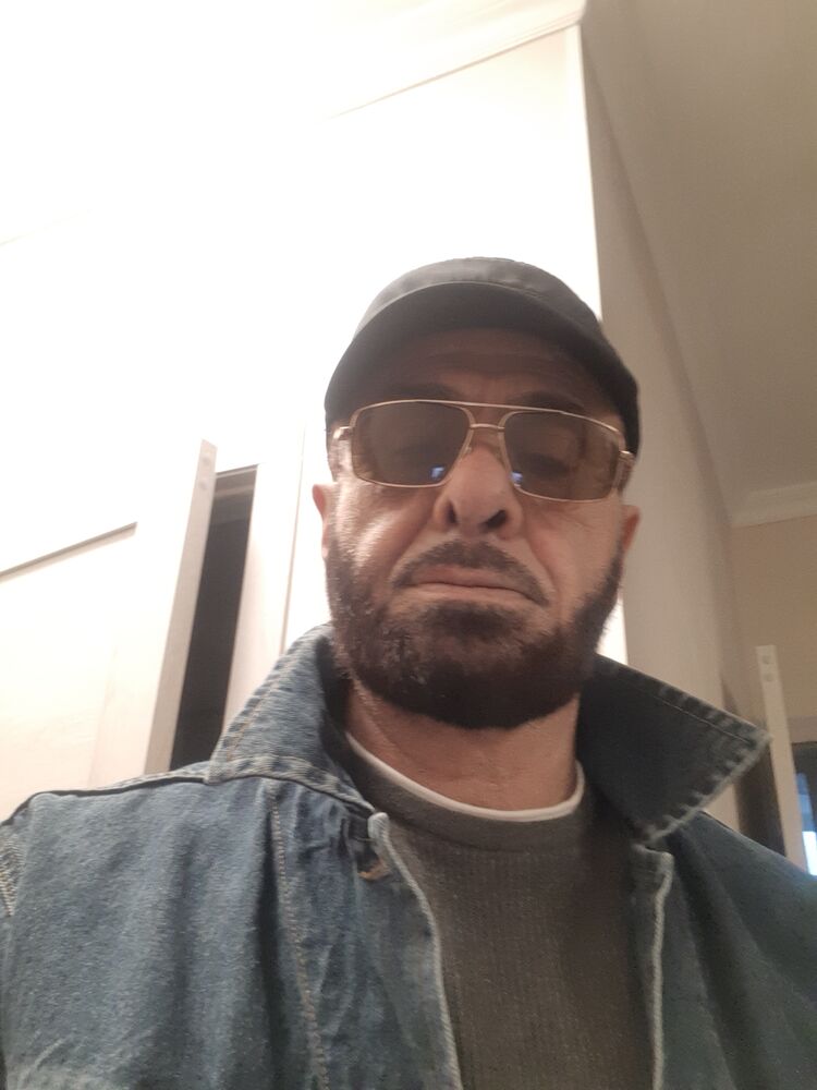  33129359  , 57 ,    