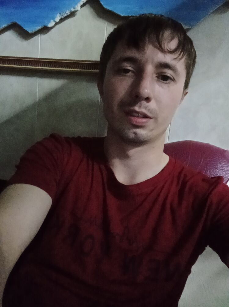 28402549  , 27 ,    -